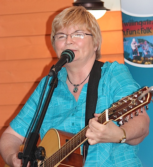 Karren Churchill Kitchen Party at Captain's Pub at the Anchor Inn Hotel in Twillingate